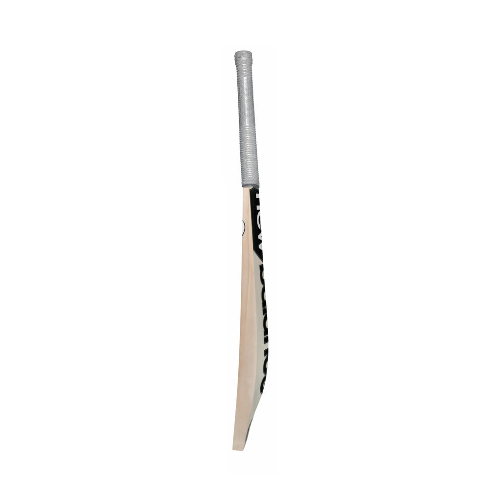 Side profile and edge of New Balance DC 1100i Max English willow cricket bat