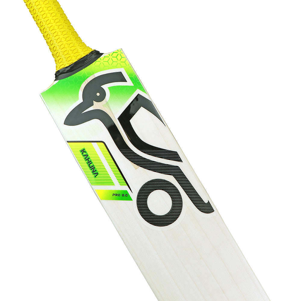 Kookaburra Kahuna Pro 3.0 Junior English Willow Cricket Bat view 10