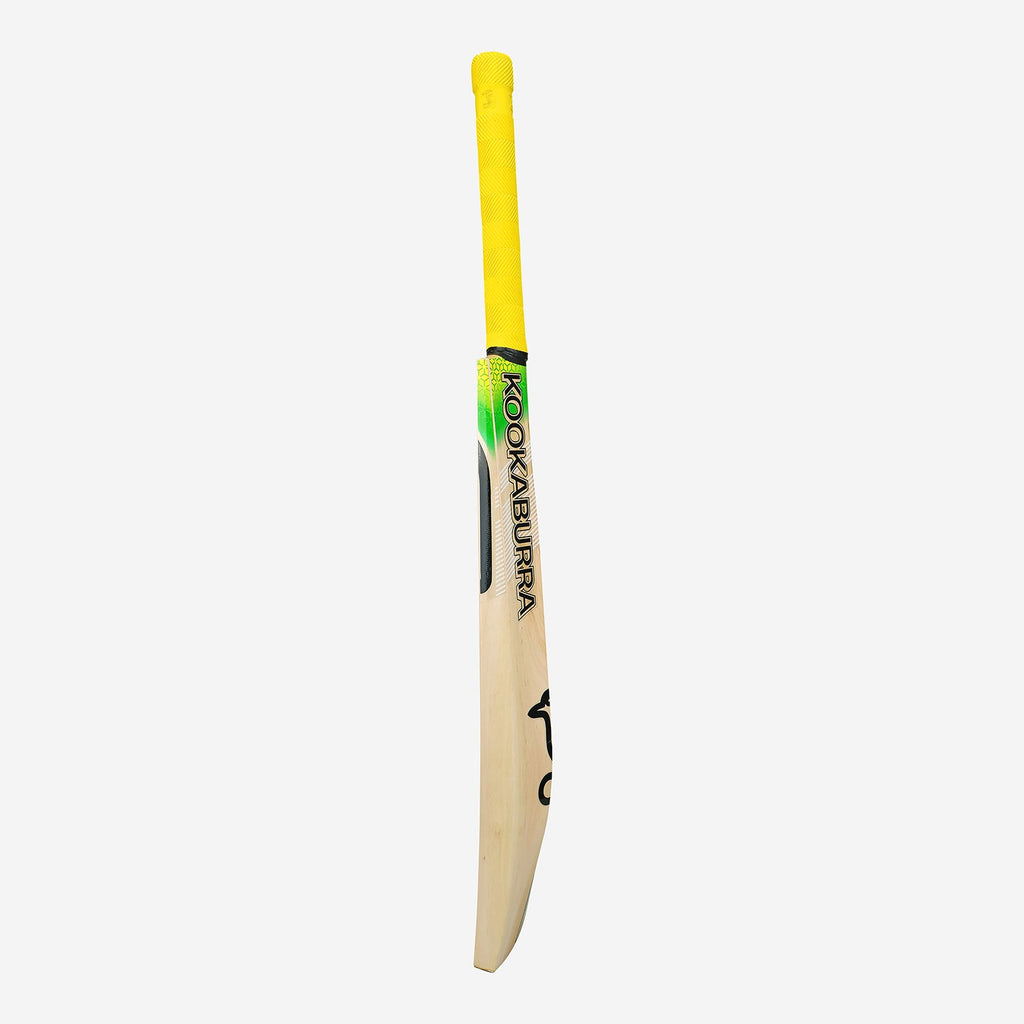 Kookaburra Kahuna Pro 8.1 Junior Kashmir Willow Cricket Bat view 4