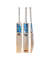 SF Triumph Warrior cricket bat, three model views