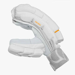 DSC Bull 31 Autograph batting gloves side protection detail