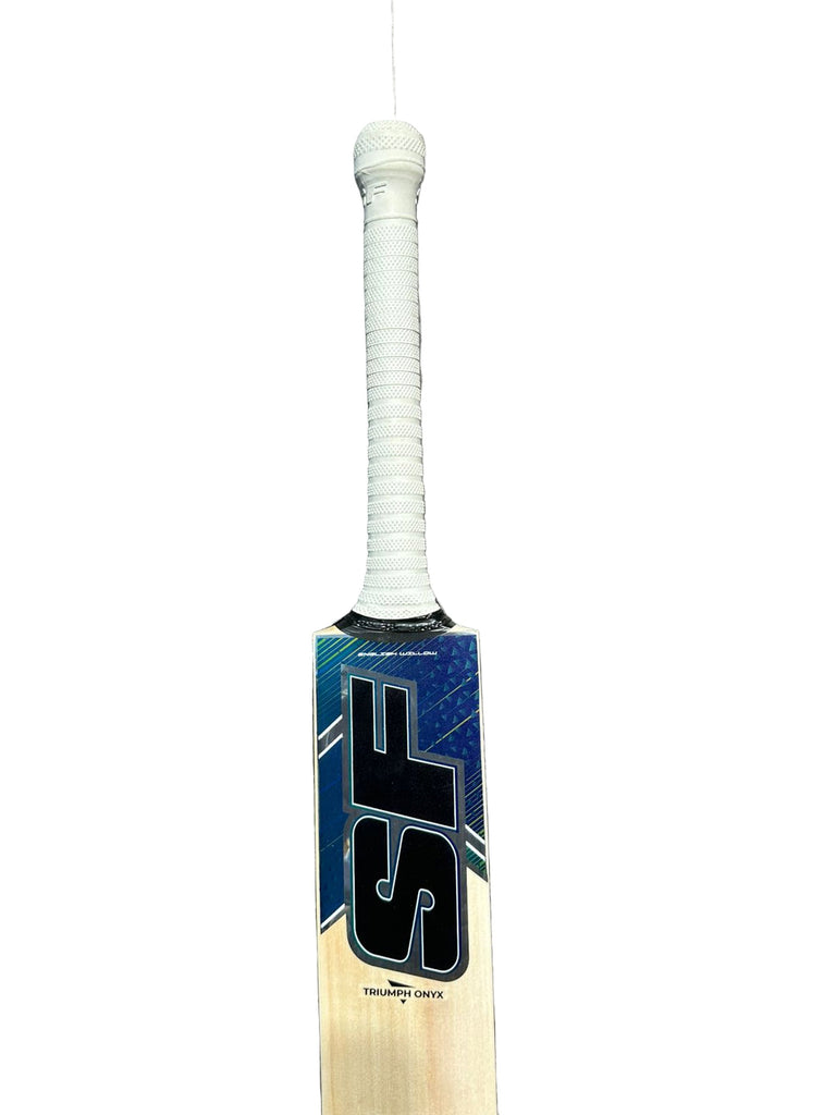 SF Triumph Onyx English willow cricket bat, Short Handle, face view