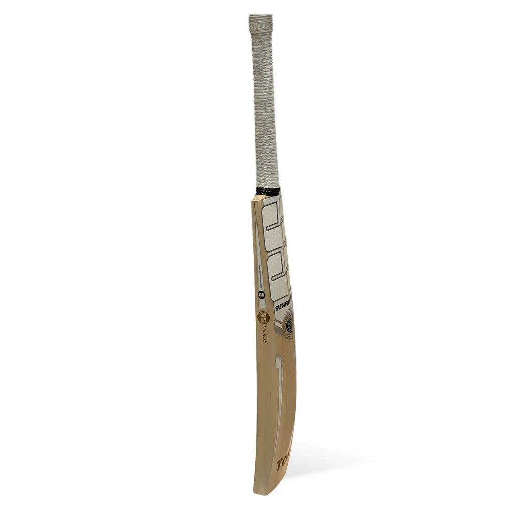 Pro 1.0 English Willow Cricket Bat