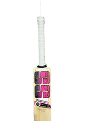 SS Gama Player Sunil Narine English Willow Cricket Bat - Short Handle back