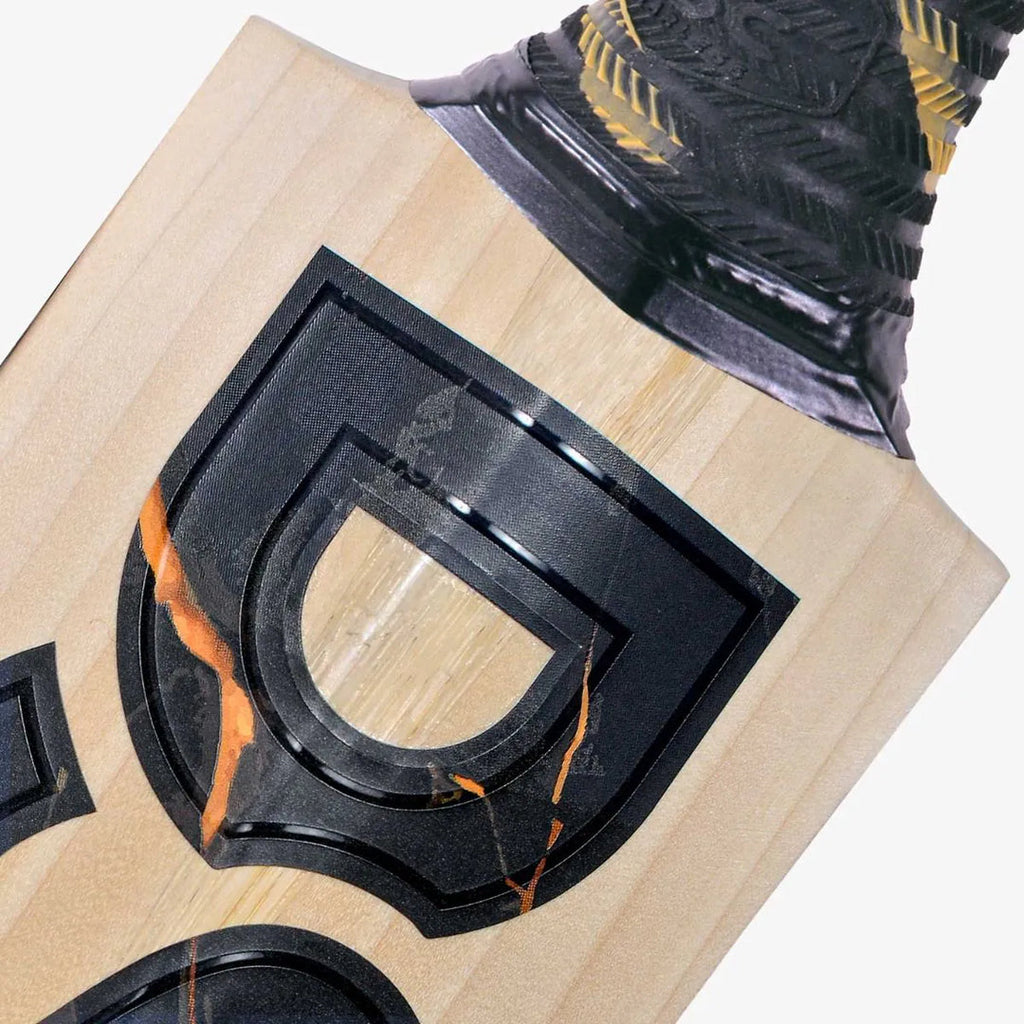 DSC Super Natural English Willow Cricket Bat product view 3