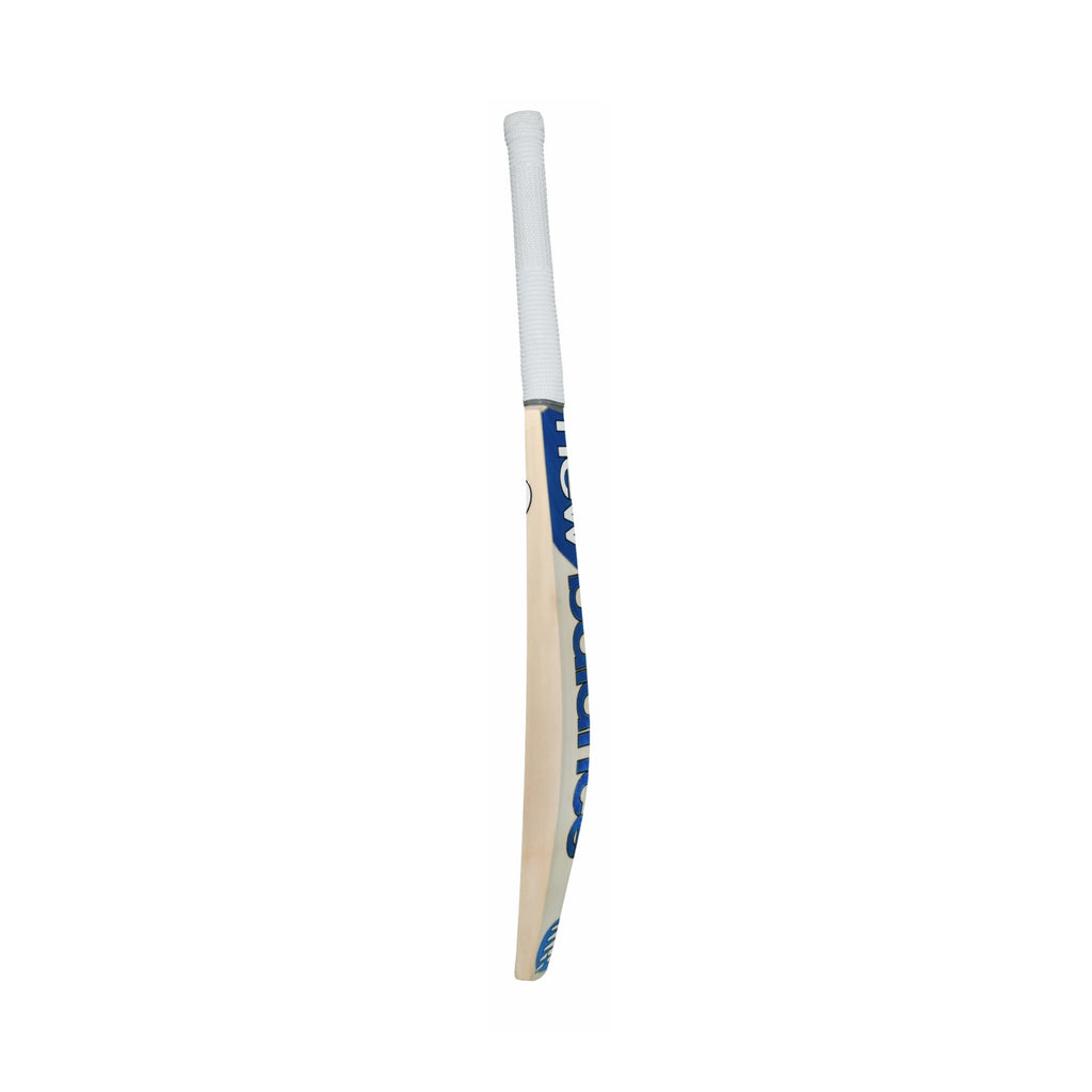 Side profile and edge of New Balance TC 900i Pro English willow cricket bat