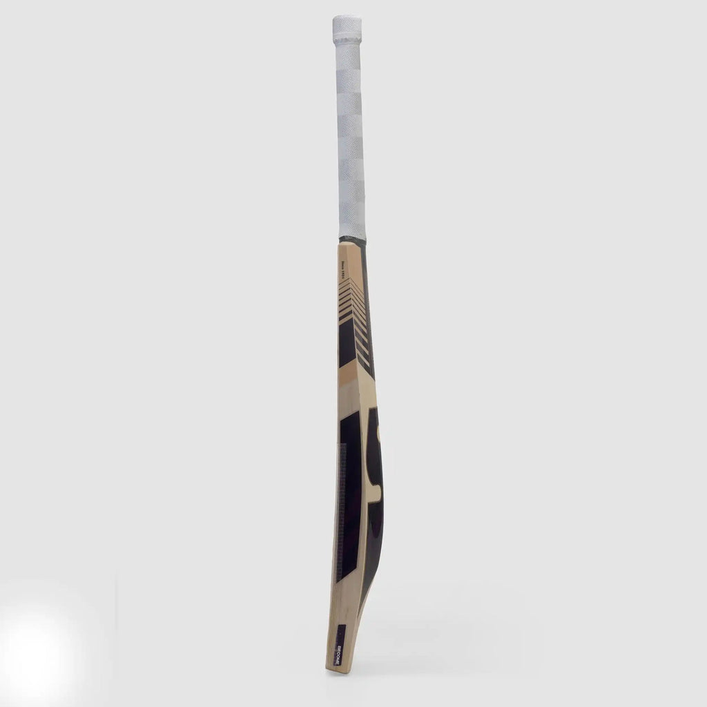SG Slammer Classic English Willow Cricket Bat edge profile view