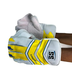 SS Falcon Adult wicketkeeping gloves, White-Yellow