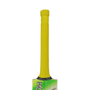 Kookaburra Kahuna Pro 3.0 Junior English Willow Cricket Bat view 9