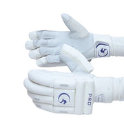 Gortonshire Pro Cricket Batting Gloves view 2
