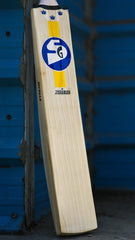 SG IK Xtreme English Willow Cricket Bat - NZ Cricket Store