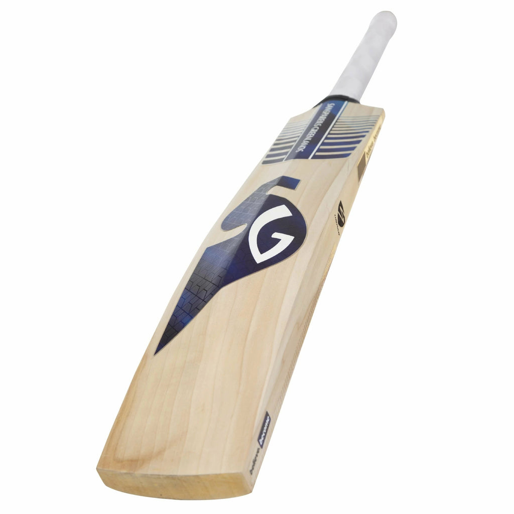 SG Triple Crown Ultimate Grade 2 English Willow Cricket Bat - NZ Cricket Store